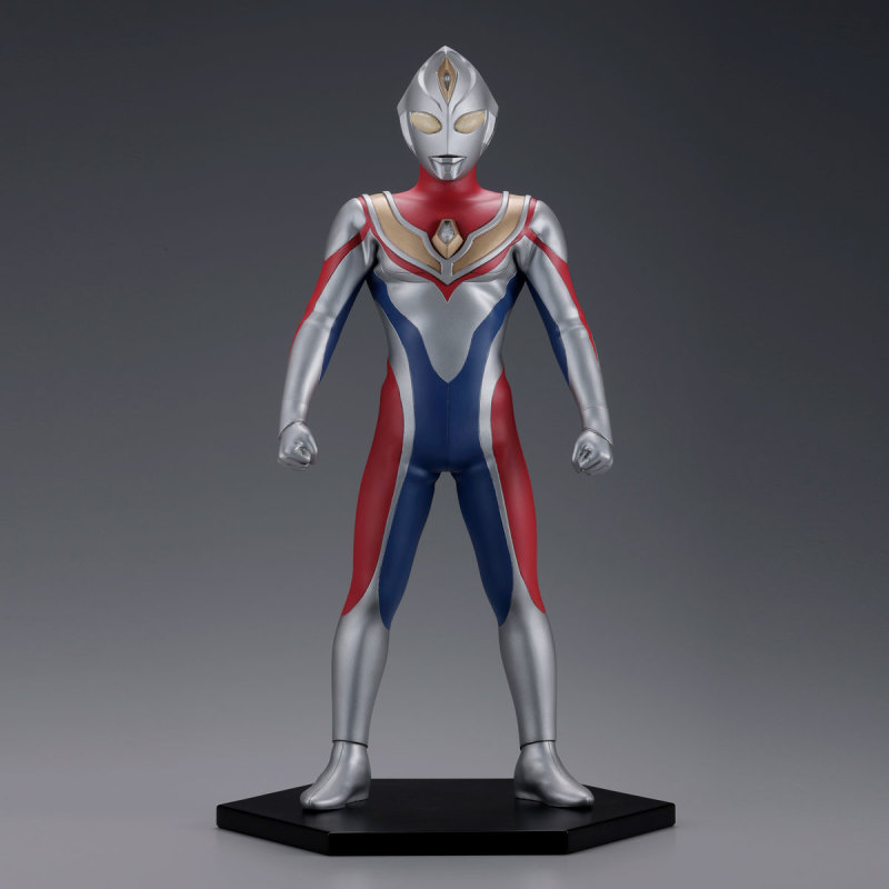Ocean Hall Character Classics Ultraman Dyna