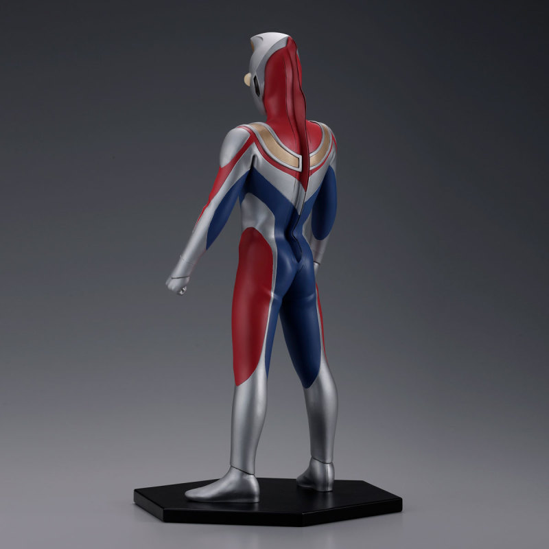 Ocean Hall Character Classics Ultraman Dyna