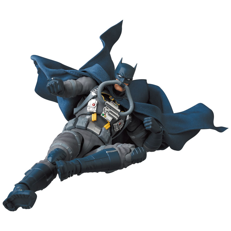 Mafex No.166 MAFEX STEALTH JUMPER BATMAN: HUSH Ver