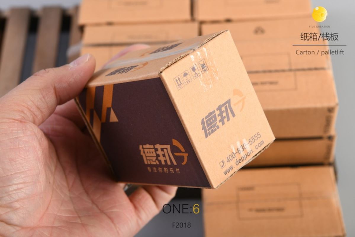 1/6 express box + wooden pallet scene model