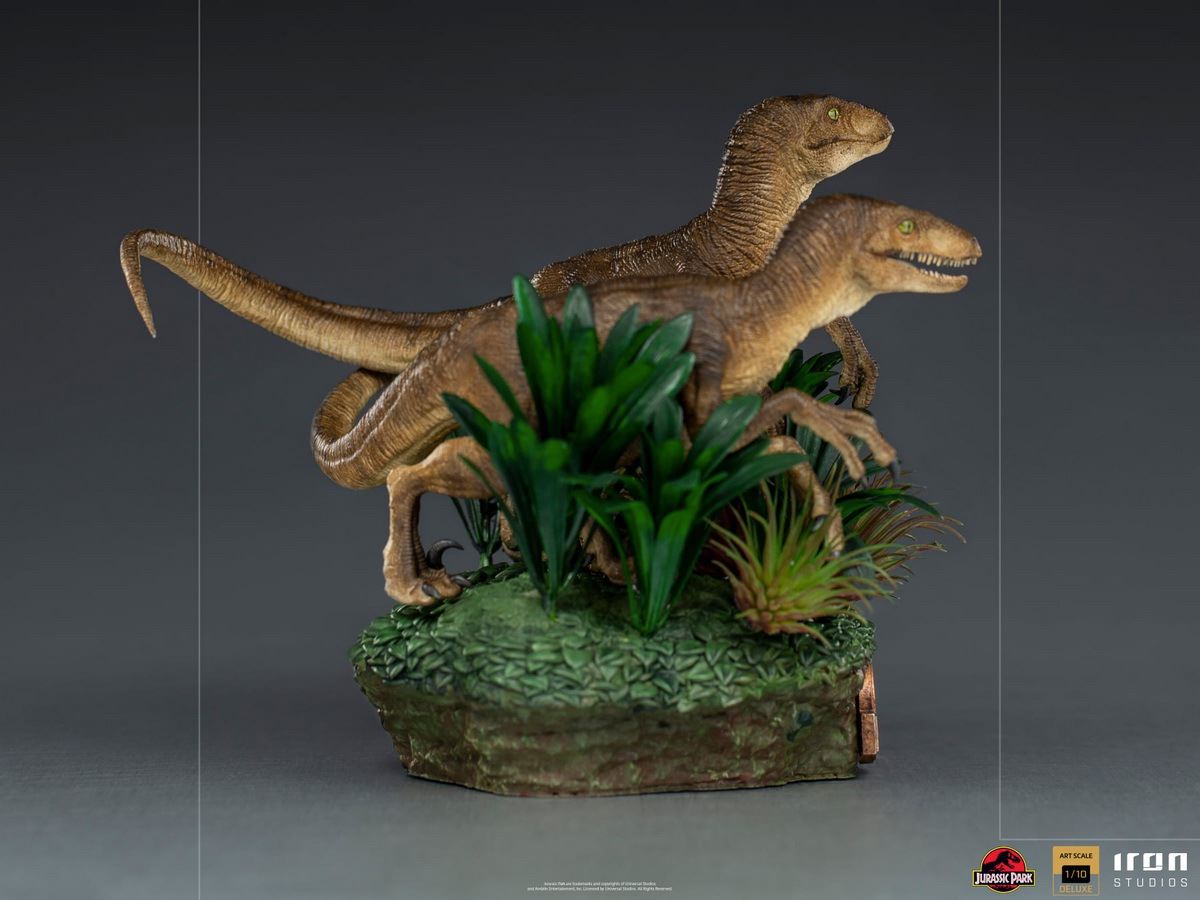 Just The Two Raptors Deluxe Art Scale 1/10-Jurassic Park