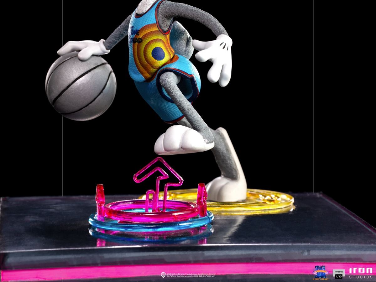 Space Jam: A New Legacy Bugs Bunny Art Scale 1/10