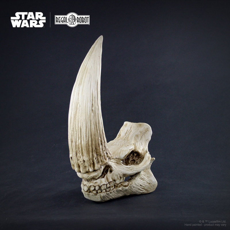The Mandalorian Mudhorn Skull pendant