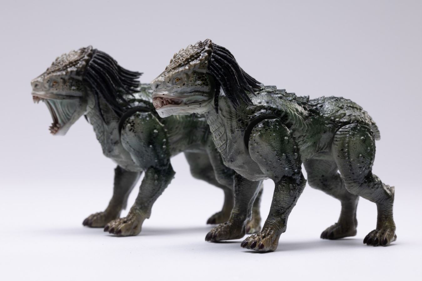 HIYA Extreme Mini Series 1/18 Predator 4 Predator