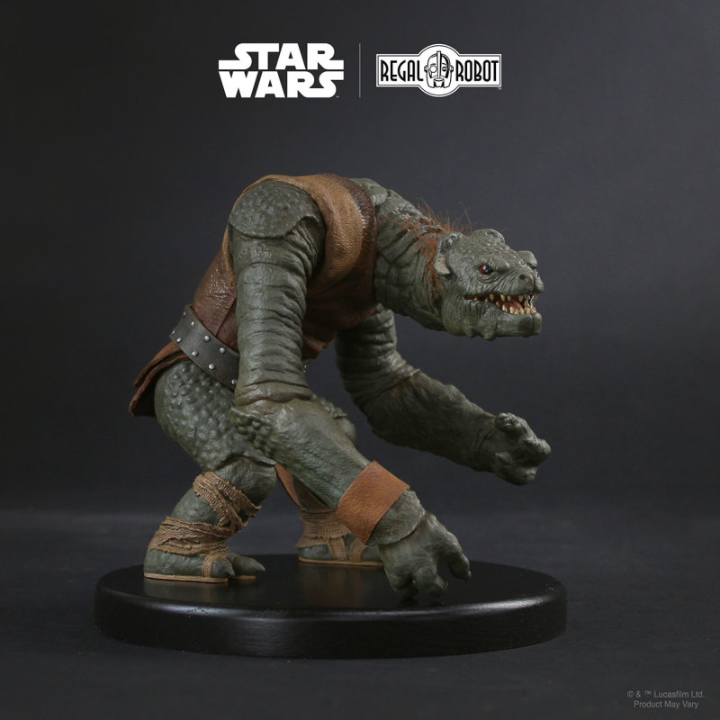 Holochess Prop Replica Deluxe Signature Edition Set
