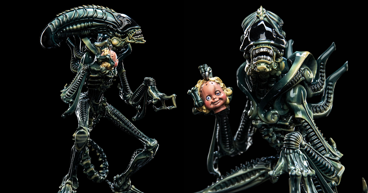MINI EPICS: XENOMORPH WARRIOR Vinyl Figure