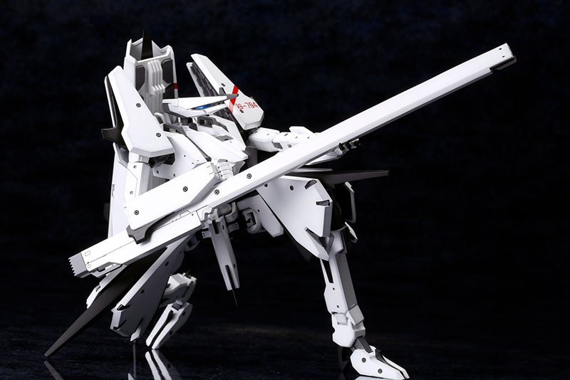 Knights of Sidonia 1/100 Type 17 Garde Tsugumori Custom 2