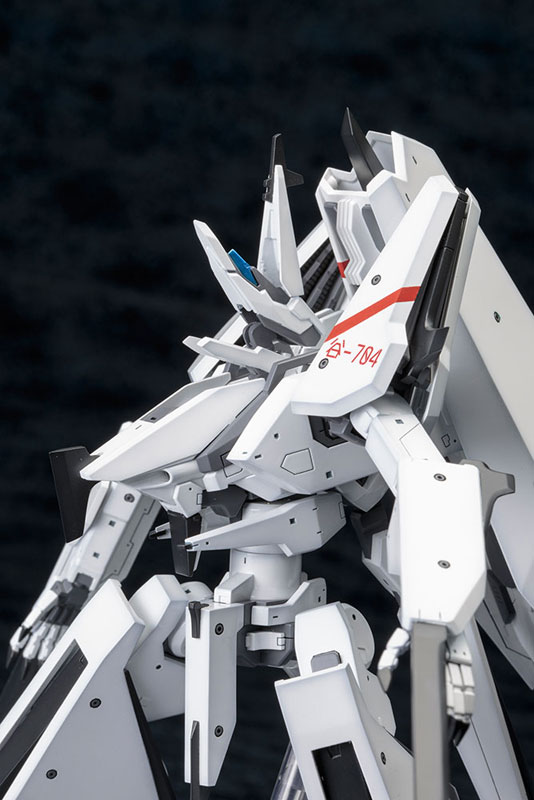 Knights of Sidonia 1/100 Type 17 Garde Tsugumori Custom 2