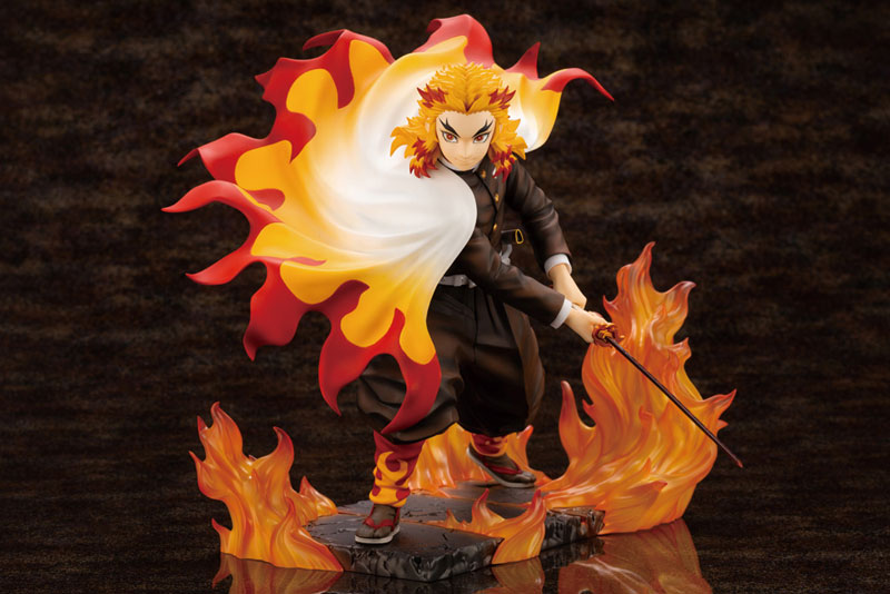 ARTFX J Demon Slayer: Kimetsu no Yaiba Kyojuro Rengoku 1/8