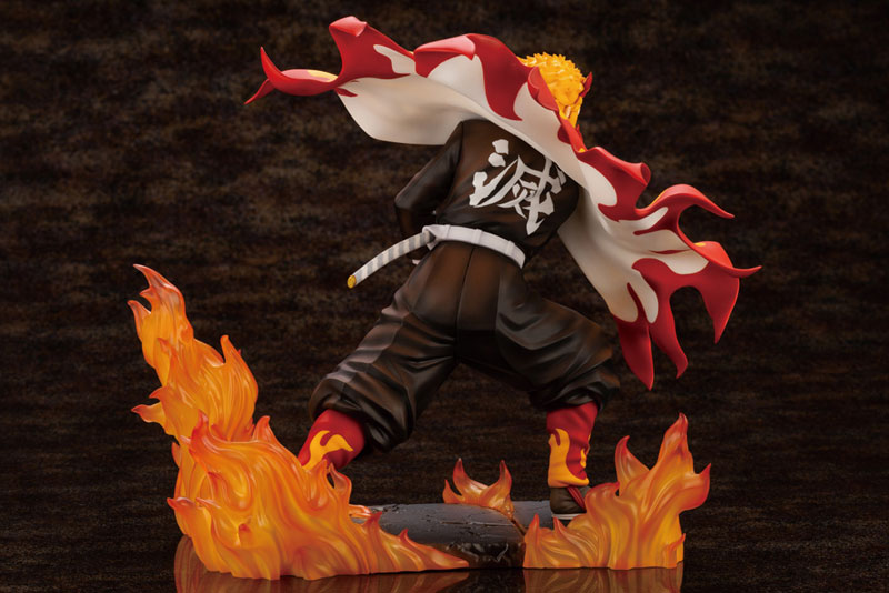 ARTFX J Demon Slayer: Kimetsu no Yaiba Kyojuro Rengoku 1/8