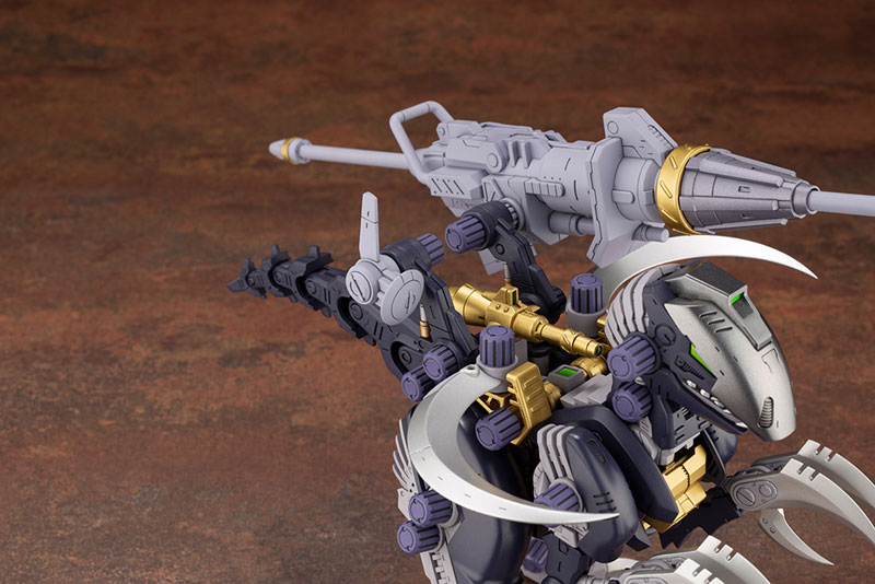 HMM ZOIDS EZ-027 Raven Raptor 1/72