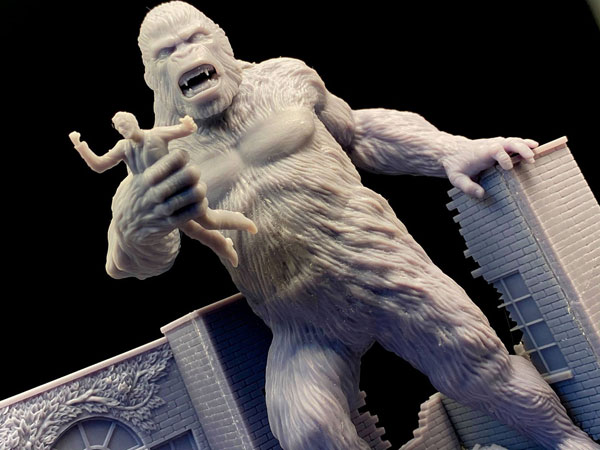 1/35 Giant Monkey Monster Conga Plastic Model