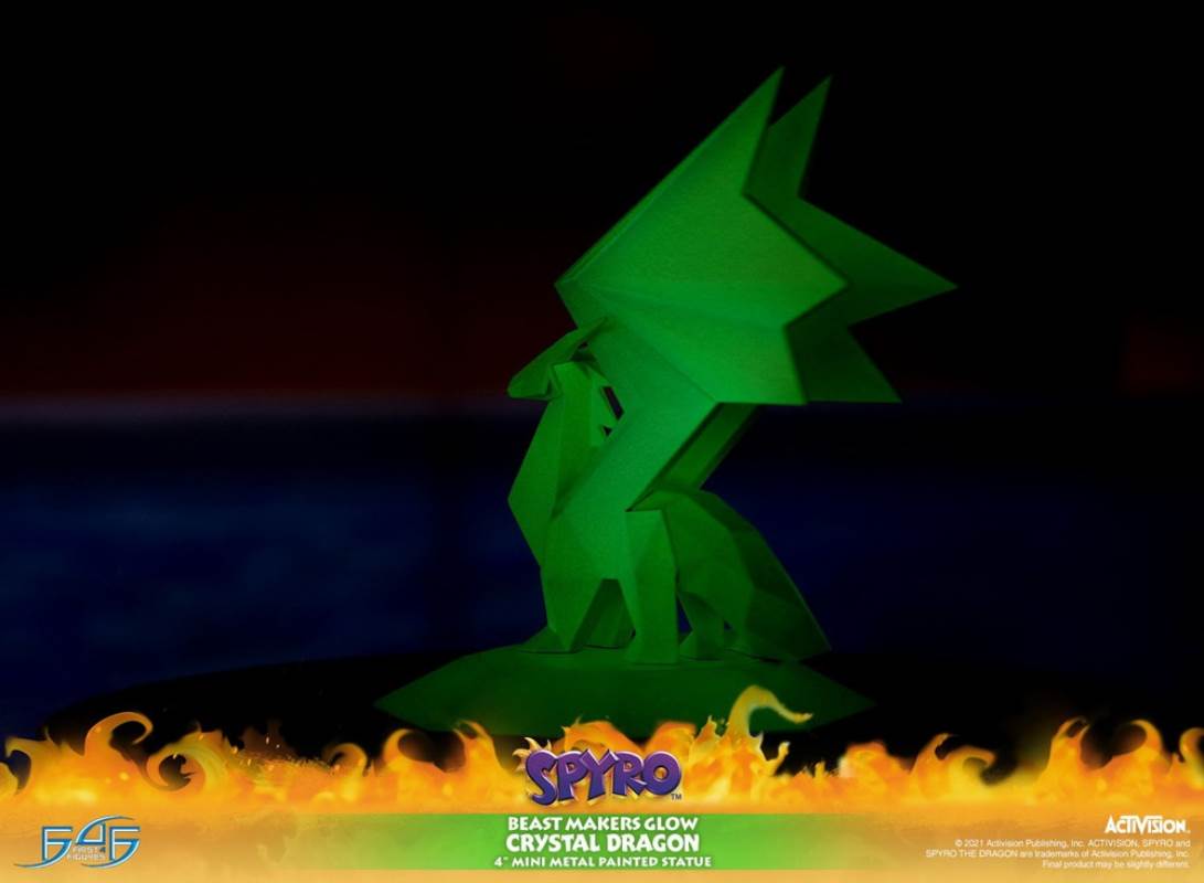 SPYRO THE DRAGON-DREAMWEAVER PURPLE CRYSTAL DRAGON