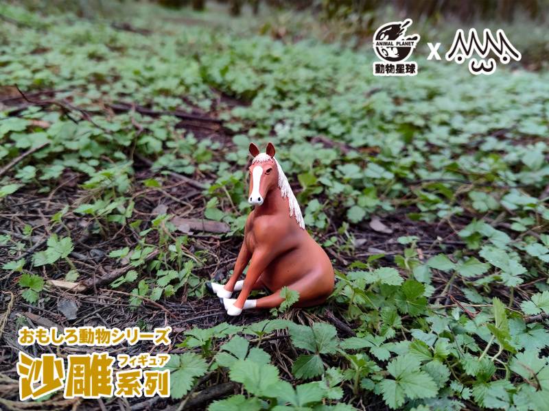 Hatayama Shohei Sand Sculpture Series - Sitting on a Horse