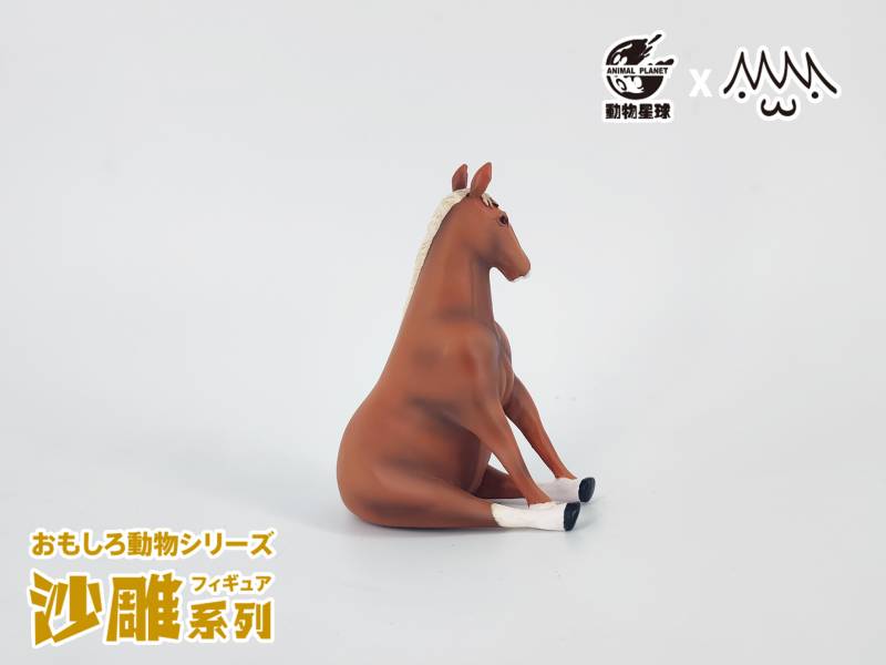 Hatayama Shohei Sand Sculpture Series - Sitting on a Horse