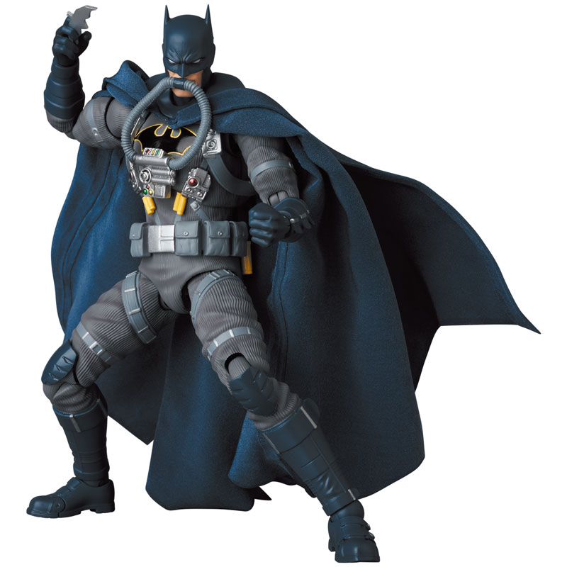 Mafex No.166 MAFEX STEALTH JUMPER BATMAN: HUSH Ver