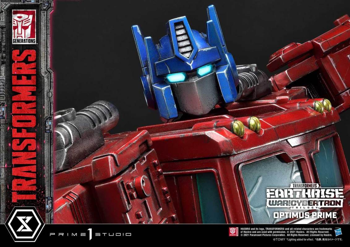 Transformers: War For Cybertron Optimus Prime Ultimate Version