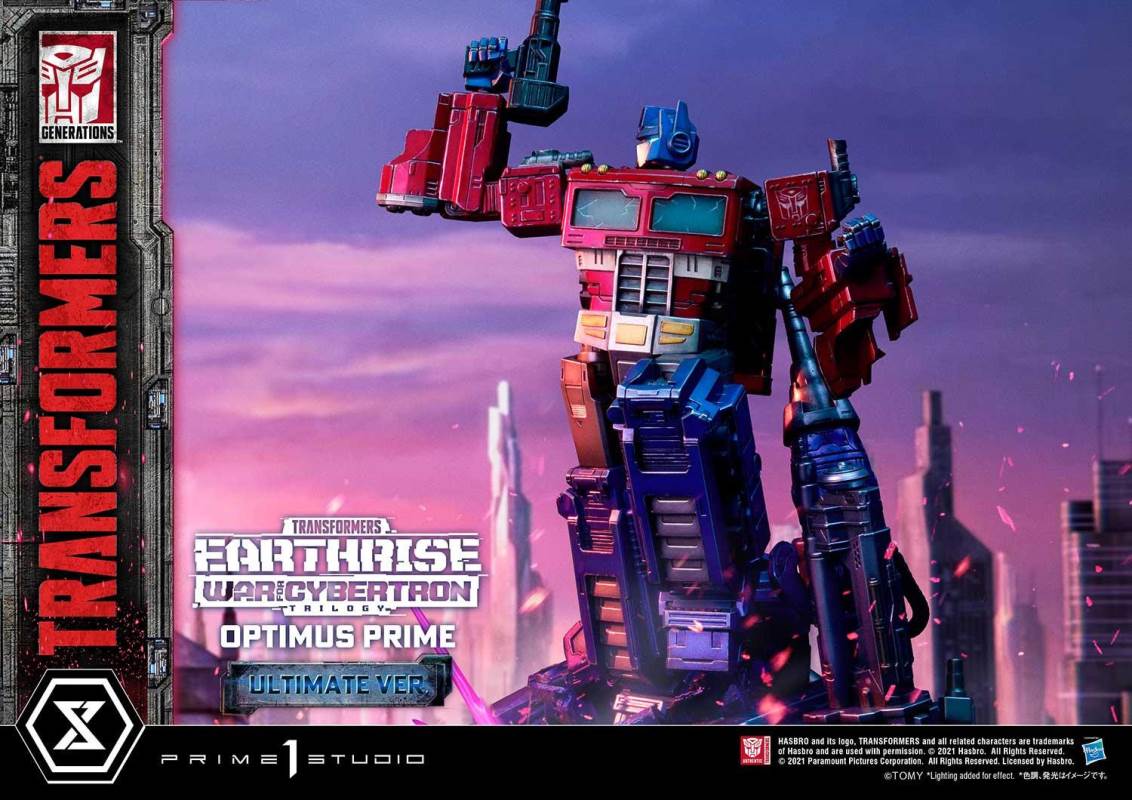 Transformers: War For Cybertron Optimus Prime Ultimate Version