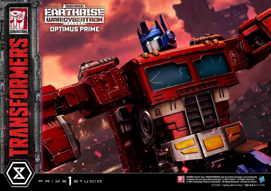 Transformers: War For Cybertron Optimus Prime Ultimate Version