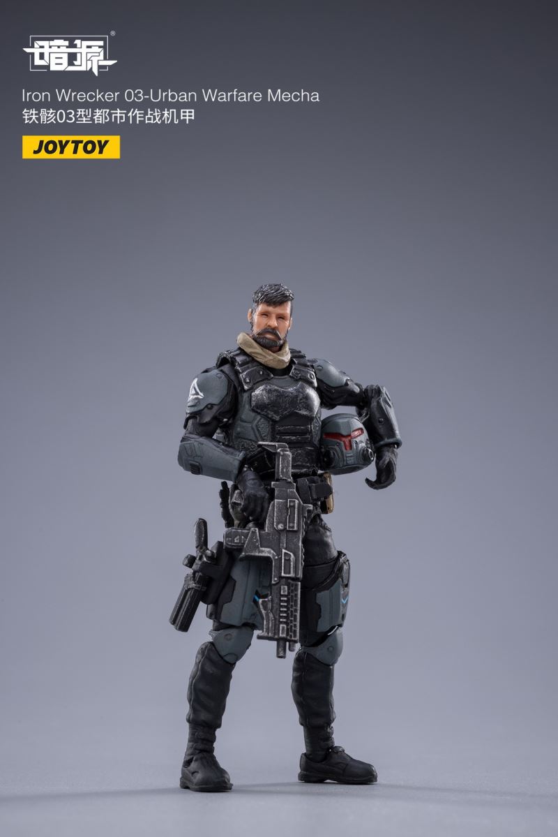 Iron Skeleton 03 Urban Combat Mech & Iron Skeleton 04 Heavy Armor 1/25