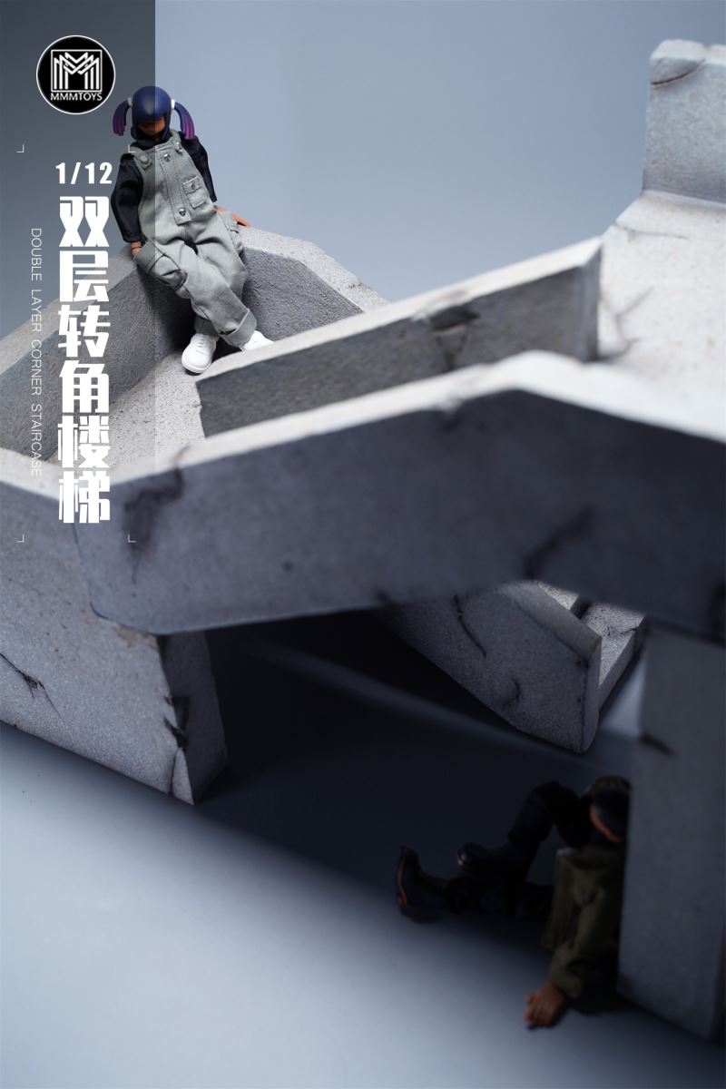 Double LayerCorner Staircase 1/12