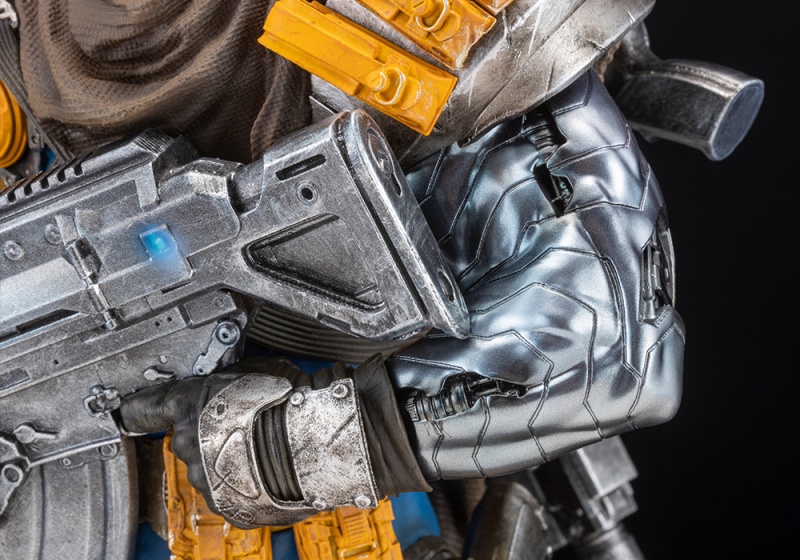 Cable FINE ART STATUE Signature Series Feat. Kucharek Brothers