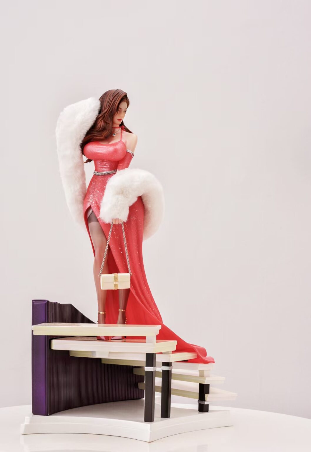 Socialite, Lady