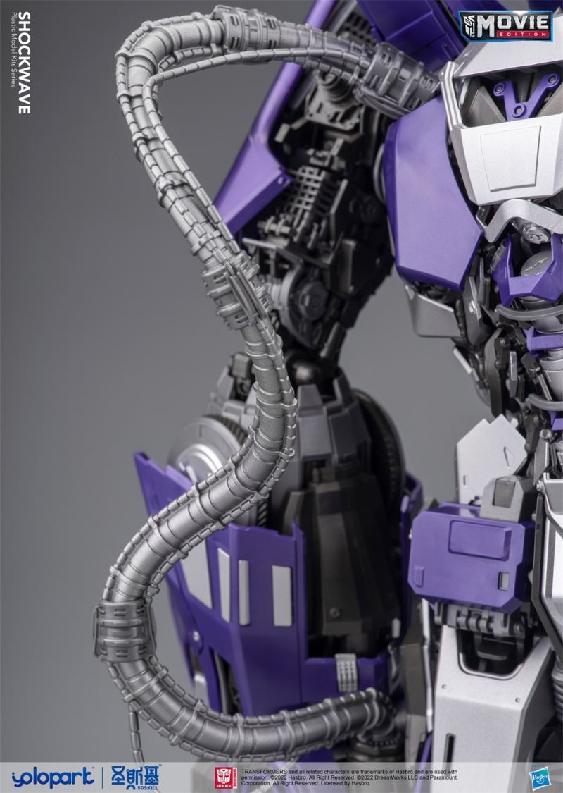 Transformer Bumblebee Movie - Shockwave