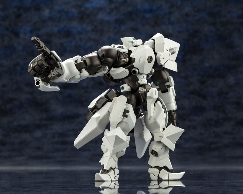 Hexa Gear Governor Heavy Armor Type: Rook 1/24 Kitblock