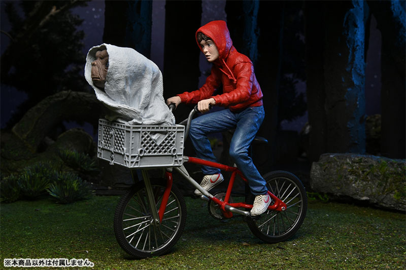 E.T. / E.T. & Elliott 40th Anniversary Display