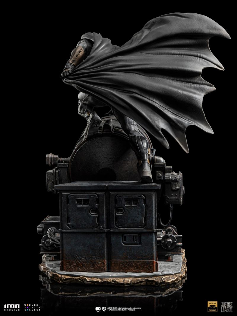 Batman on Batsignal Deluxe 1/10