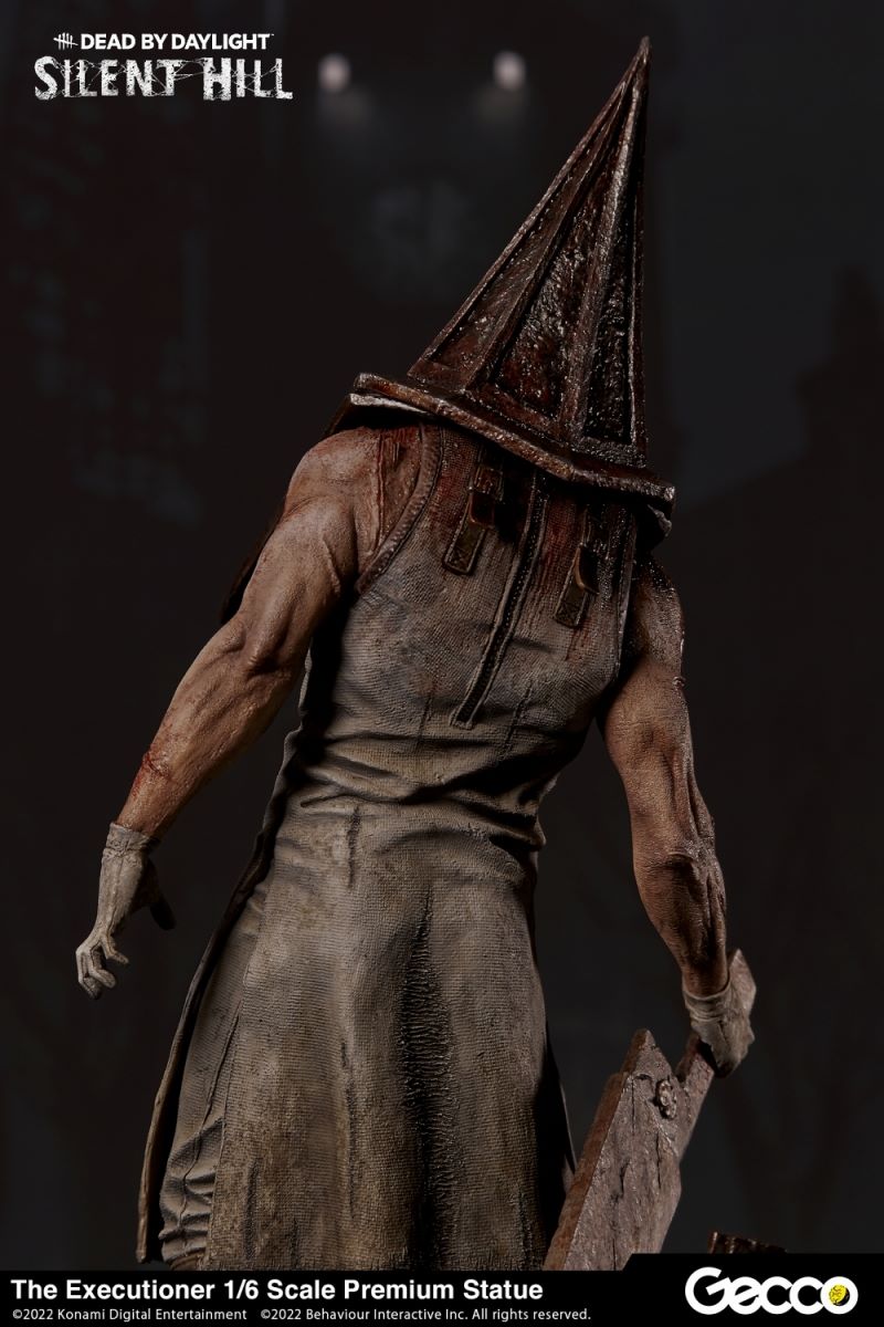 ONE:12 COLLECTIVE Red Pyramid Thing - Silent Hill 2