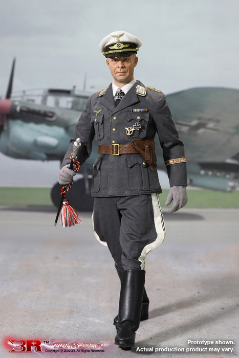 WWII German North African Air Force Commander-Katherine Kesseling 1/6