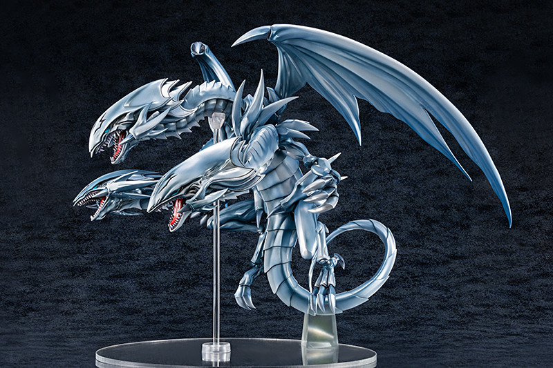 Blue-Eyes Ultimate Dragon - Yu-Gi-Oh!