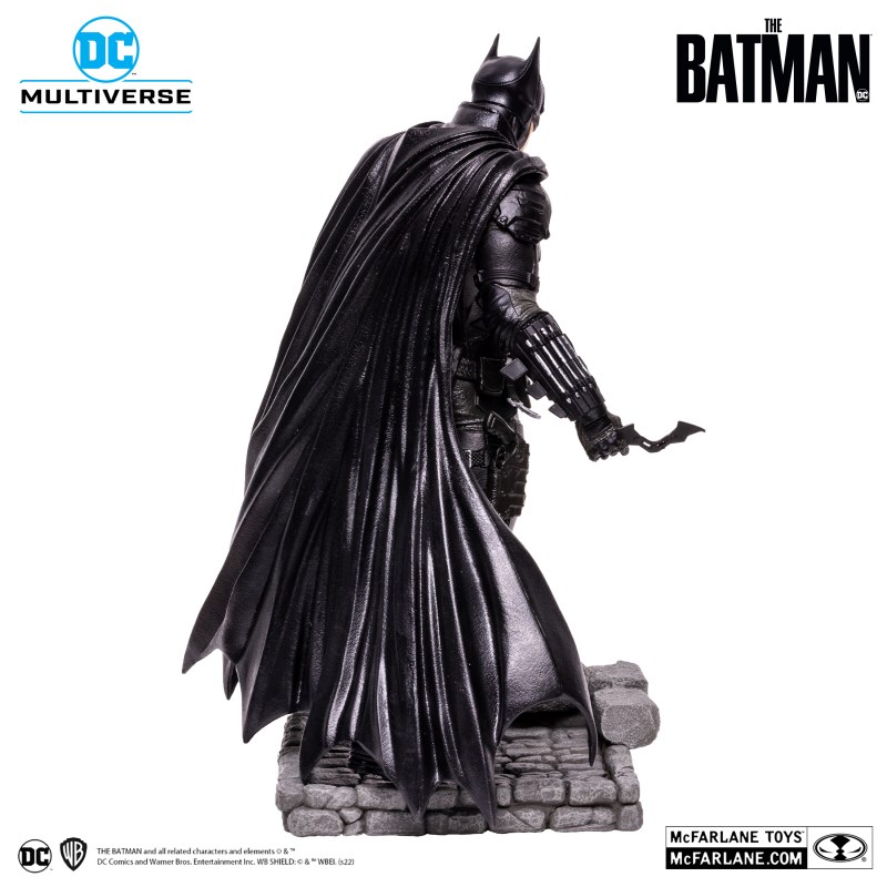 THE BATMAN 12″ POSED STATUE