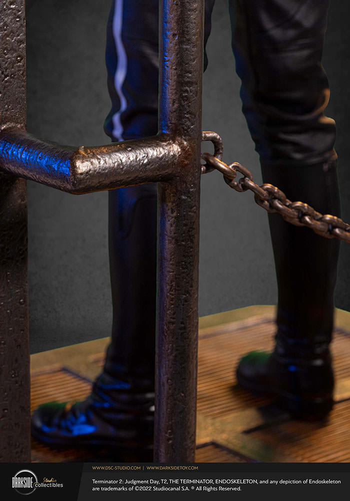 T-1000 1/3