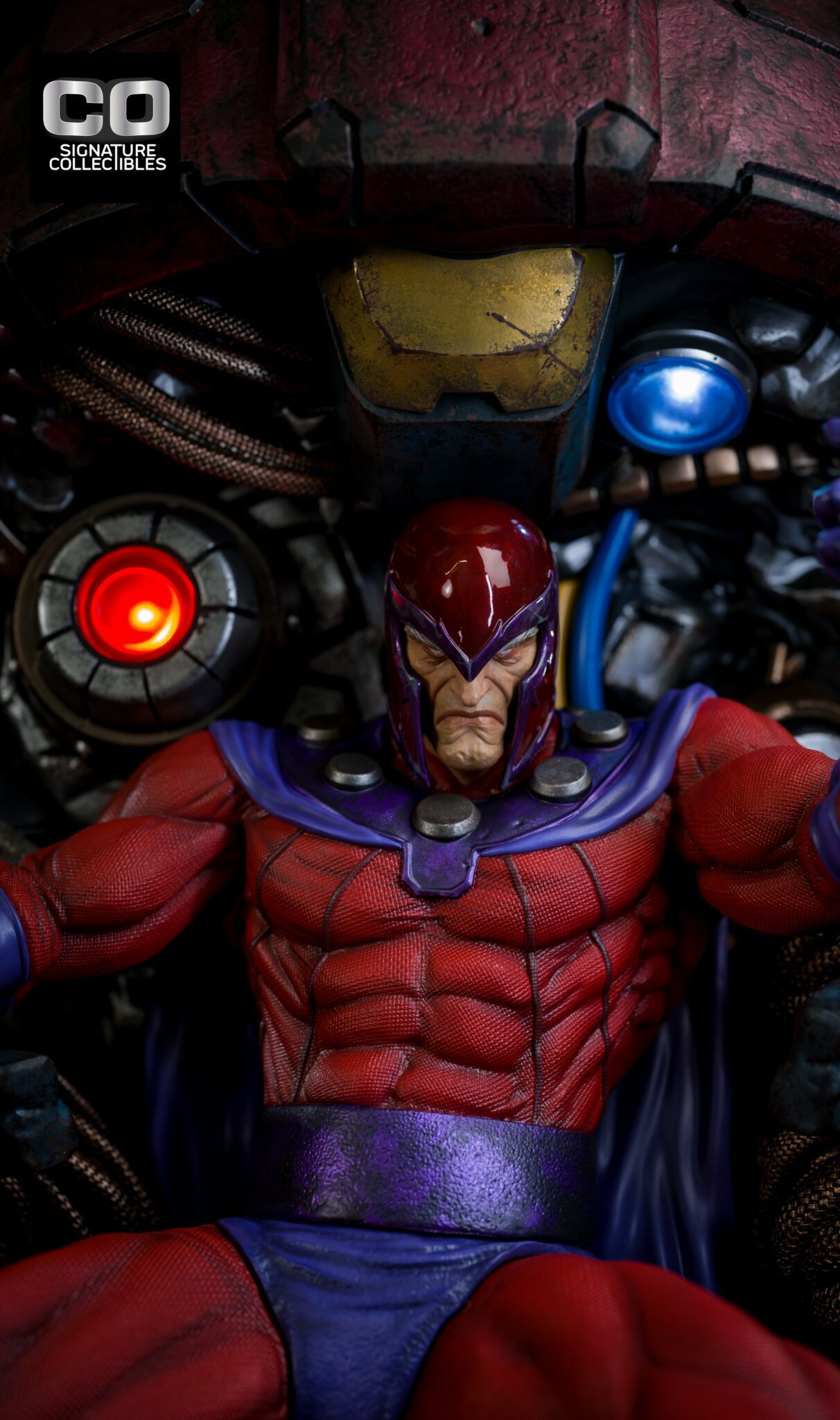 Magneto on Thron