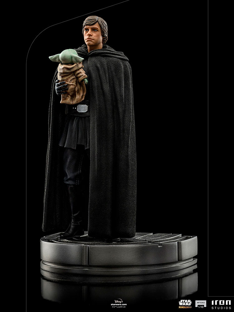 Luke Skywalker and Grogu