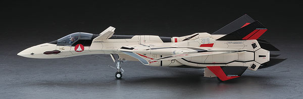 Macross Plus 1/48 YF-19