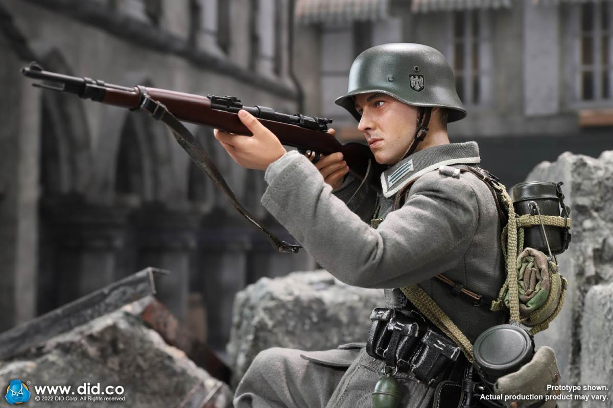 WWII Wehrmacht Infantry Junior Corporal - Fred 1/6