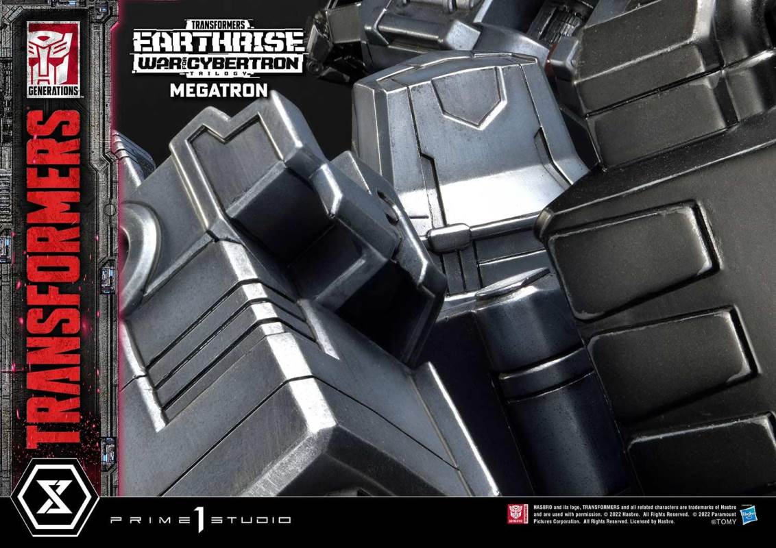 Transformers: War For Cybertron Megatron Ultimate Version