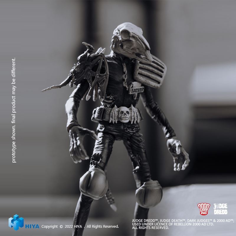 SWAT Judge Black and White Comic Color - Judge Dredd & Dead Judge 1/18