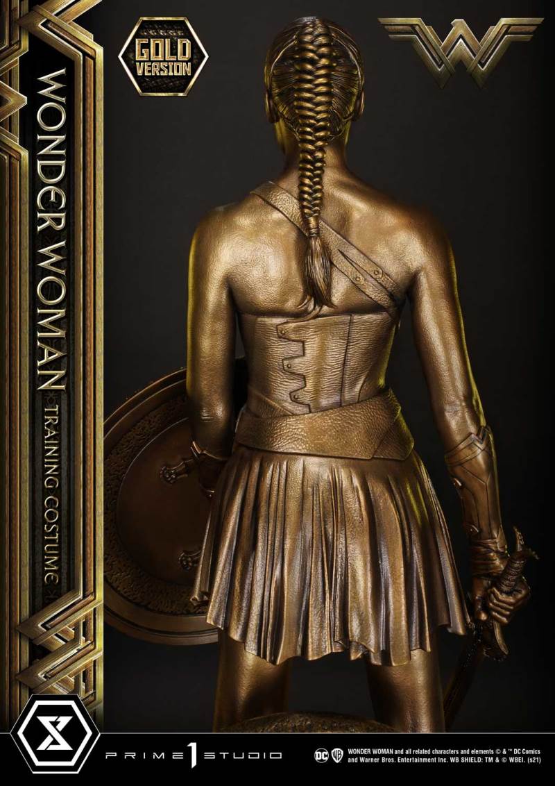 Wonder Woman Gold Sculpture Edition
