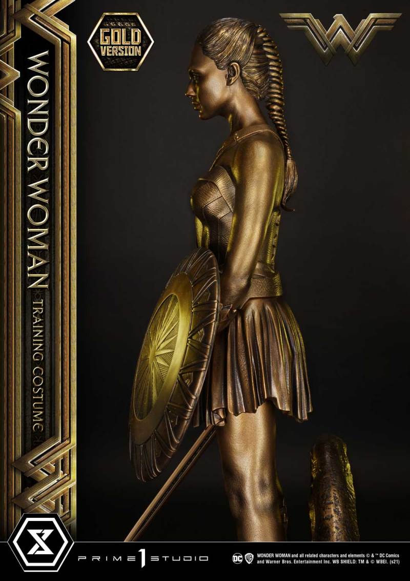 Wonder Woman Gold Sculpture Edition