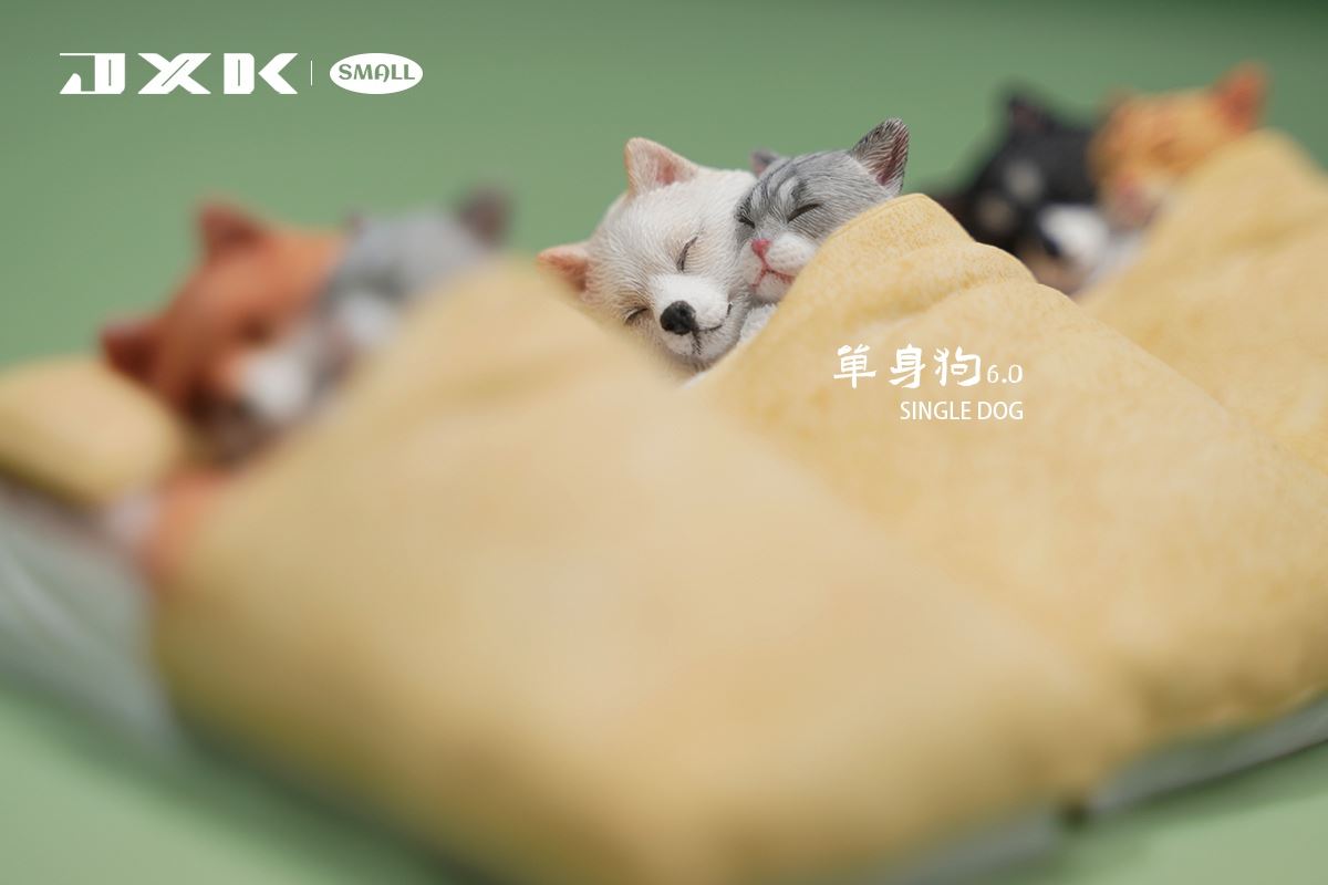 Single Dog 6.0 Ornament