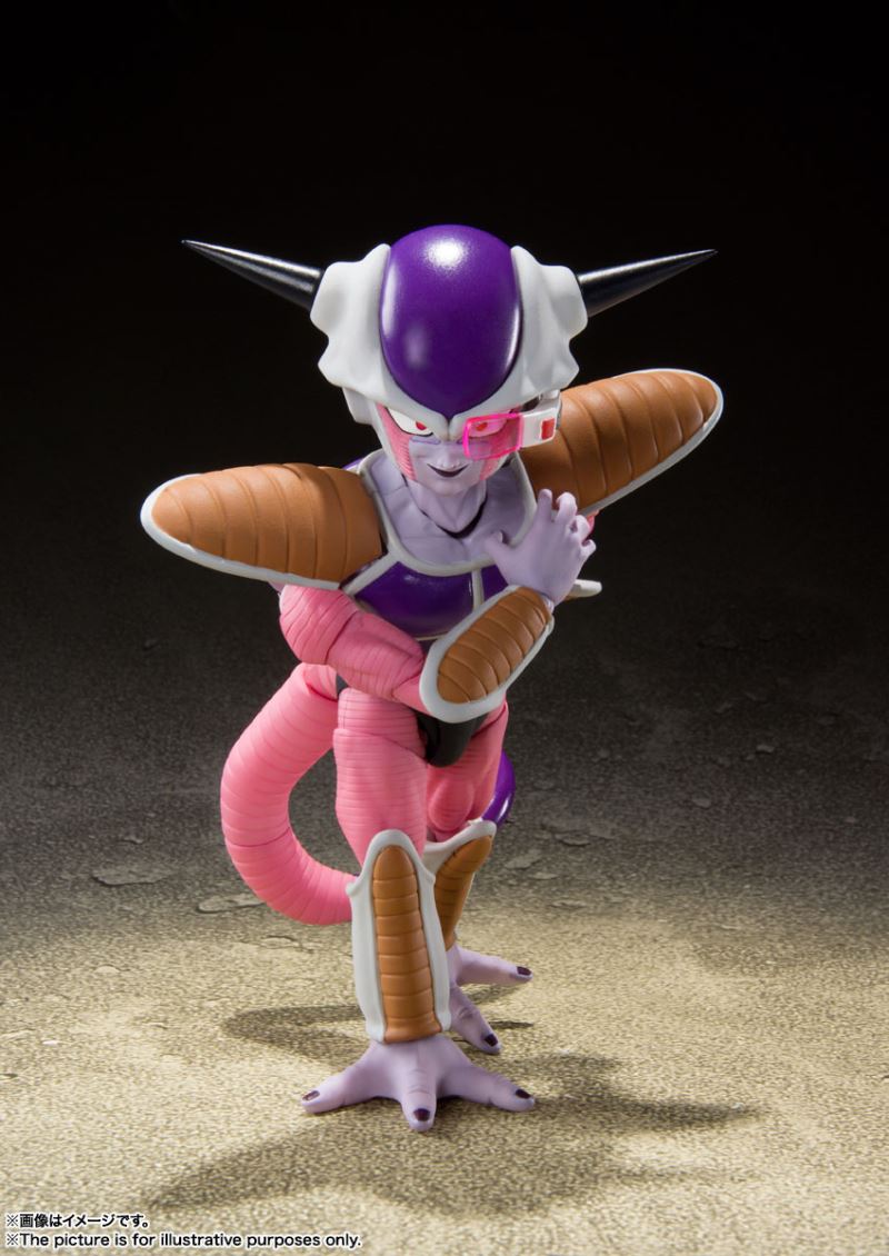 SHFiguarts Freeza First Form & Freeza Pod