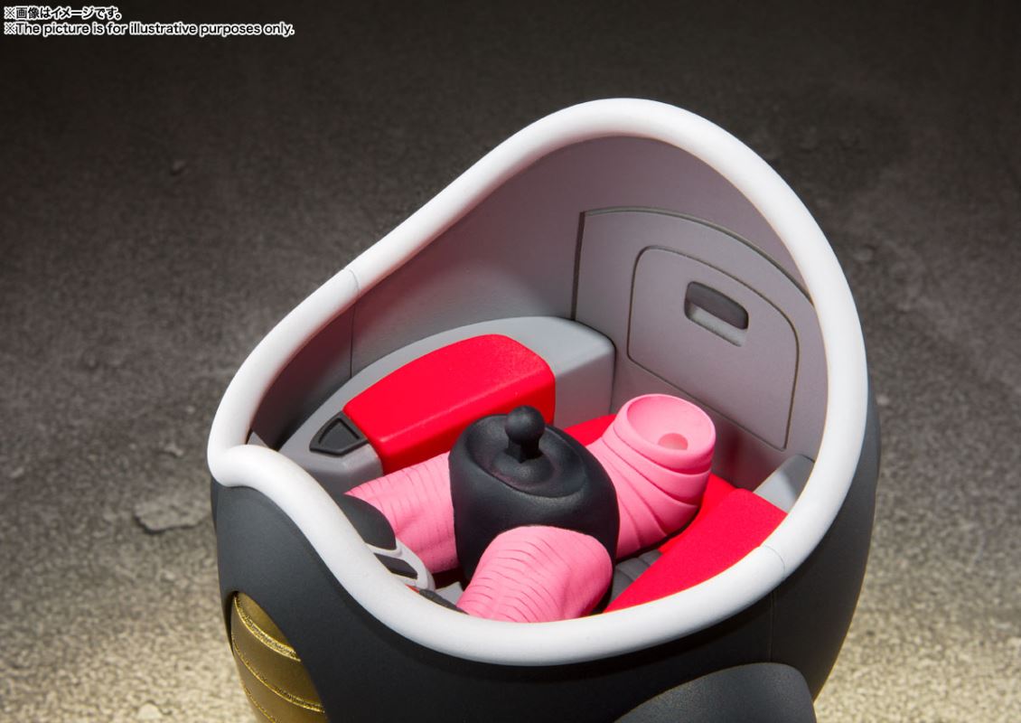 SHFiguarts Freeza First Form & Freeza Pod