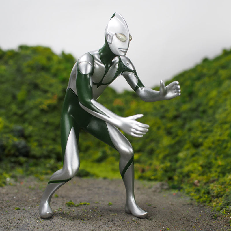 DX Ultraman (Shin Ultraman) Fighting Pose Energy Consumed Ver 1/8
