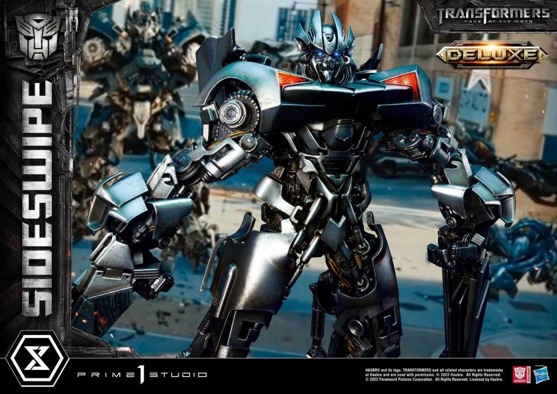 Transformers: Dark of the Moon (Film) Sideswipe DX