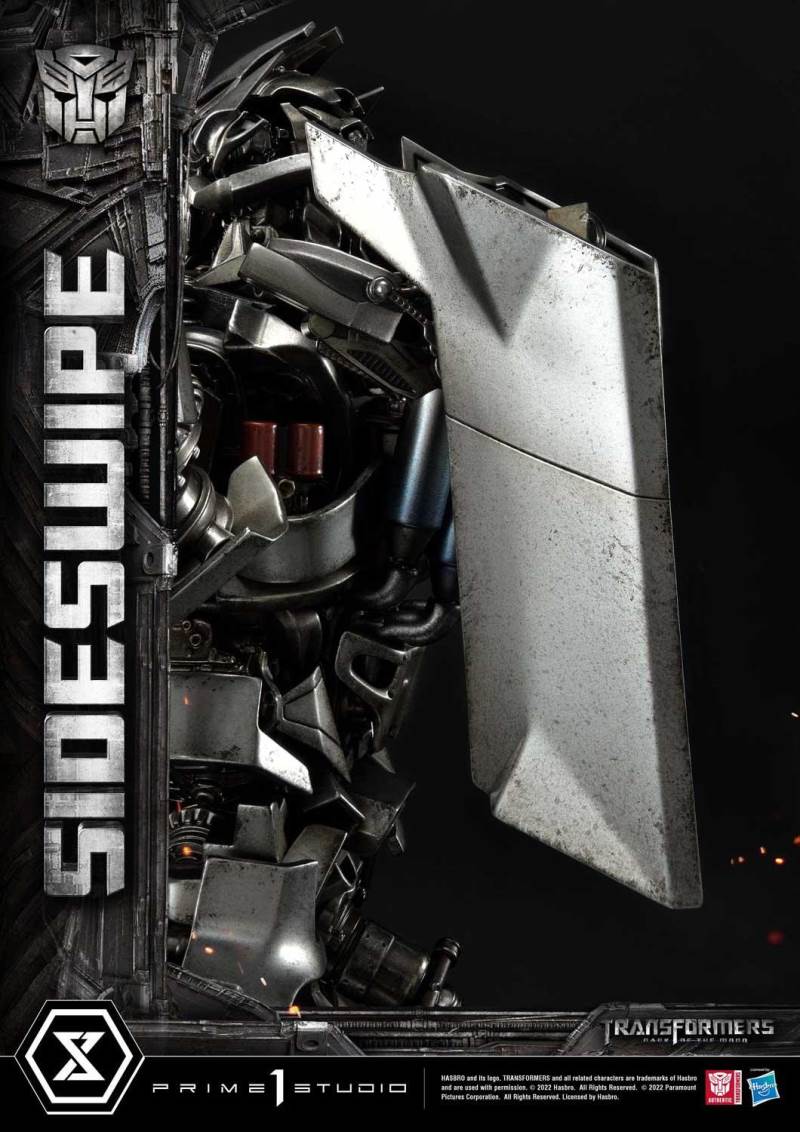 Transformers: Dark of the Moon (Film) Sideswipe DX